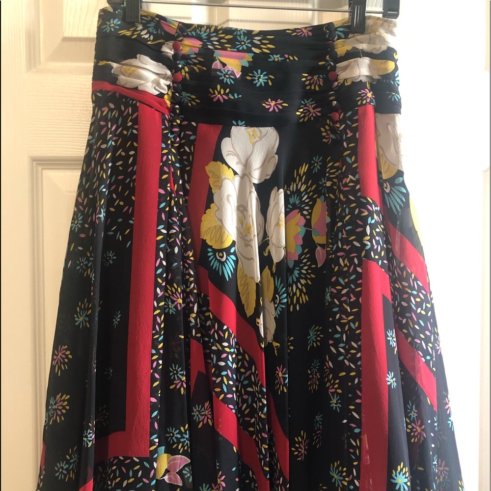 Twinkle by Wenlan Floral Skirt
